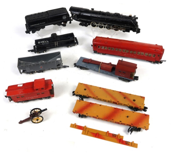 Toy American Flyer Train Cars (9), O ga, incl 335 loco & tender, New Haven