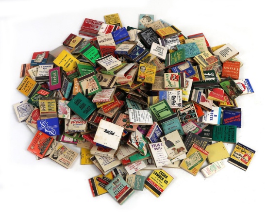 Collectibles Assorted Matchbooks, over 100 pcs, Good cond, 2" L.