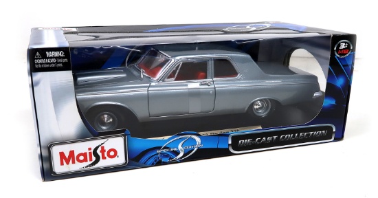 Maisto, Special Edition 1963 Dodge 330, die-cast, New In Box, 12.5" L.