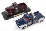 Toy Scale Models (2), Road Signature 1953 Ford F-100 Pickup & Road Legends