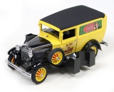 Coca-Cola, Scale 1931 Delivery Truck, die-cast, New on box, 10.25