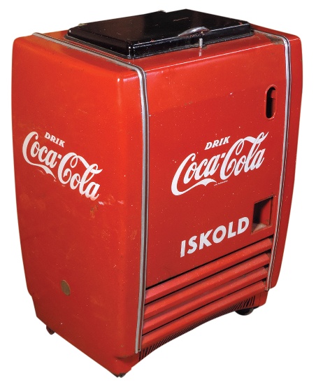 Coca-Cola Chest Cooler, pressed steel refrigerated, mfgd by Buhl for the Da