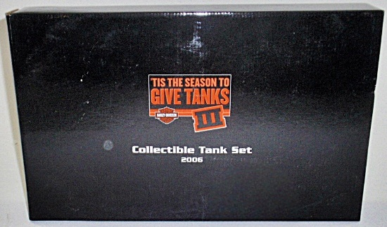 A Harley Davidson 2006 Tank Set