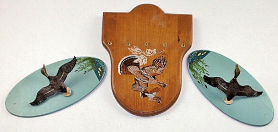 3 Wildlife Decorative Plaques