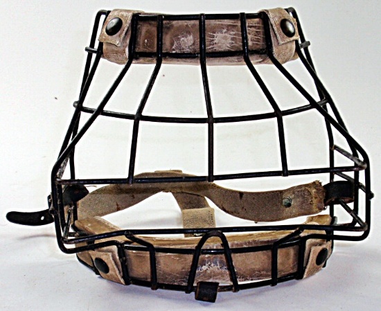 A Vintage Rawlings Catchers Mask,