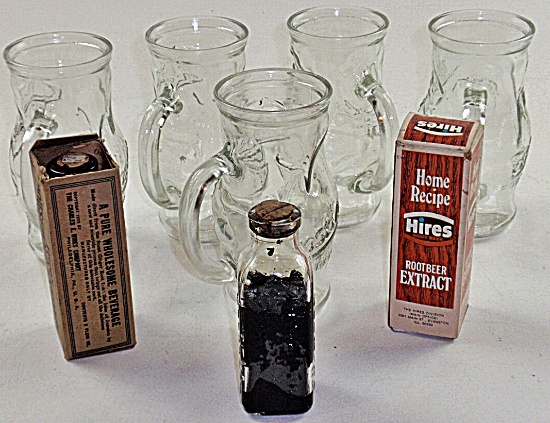 8 Pc Vintage Soda Fountain-Root beer