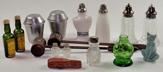 16Pc Group Of Vintage Shakers