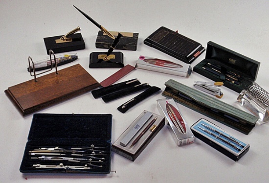 Lot of misc. office supplies (20)