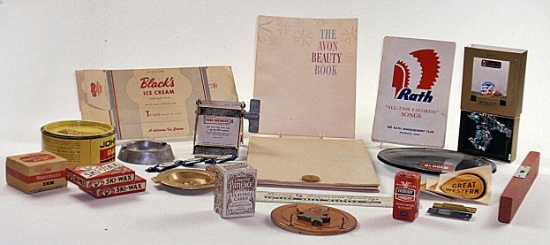Lot of vintage advertisements and random things (30+)