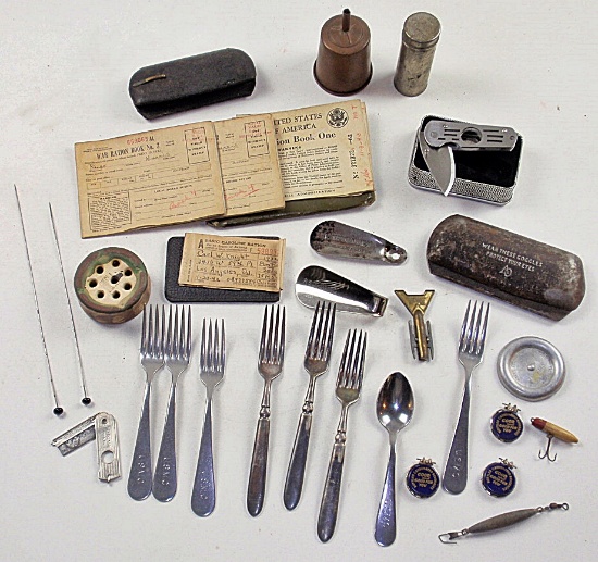 Lot of mostly vintage misc. things (approx. 20)
