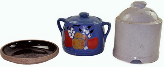 Stoneware Feeder & Decorated Bean Pot