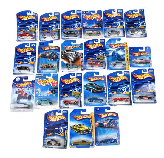 Hot Wheels (21), Evil Twin, Ooz Coupe, Flying Aces II '32 Ford, Fat Fendered '40, Custom '53 Cadi...
