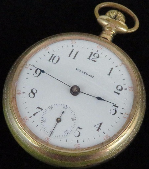 American Waltham Pocket Watch 17 Jewels movement # 15313033.