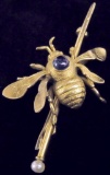 Vintage 14K Bug Pin with Sapphire. Approx 4.4 grams.