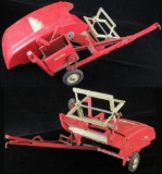 1950's 1:16 Tru Scale Pull Type Combine Farm Toy Tractor Implement.