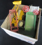 Lot of (7) vintage metal Farm Toys includes ERTL Allis Chalmers Gleaner, Tru Scale loader attachment