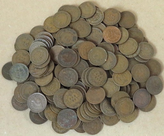 Lot of approx (150) Indian Head Cents.