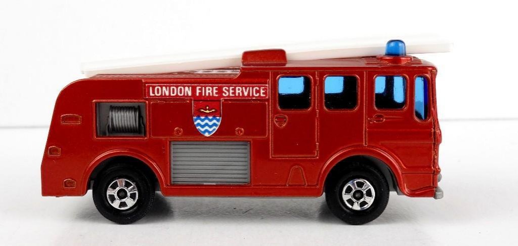 matchbox series no 35 merryweather fire engine