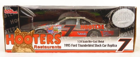 Hooters Restaurants 1/24 Scale 1995 Ford Thunderbird Stock Car Replica in original box.
