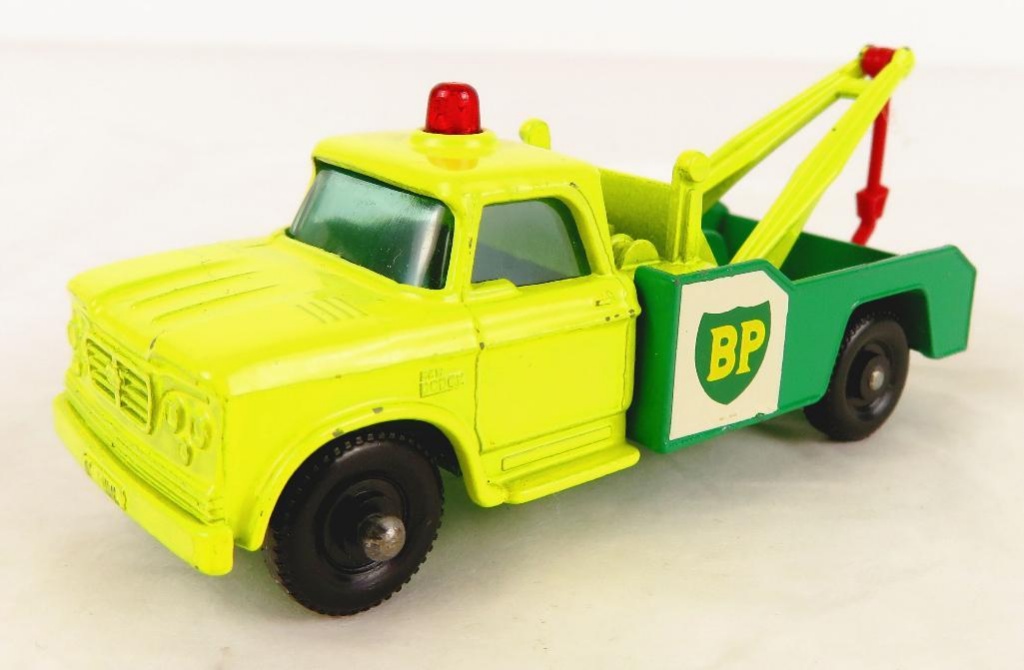 matchbox series 13 dodge wreck truck