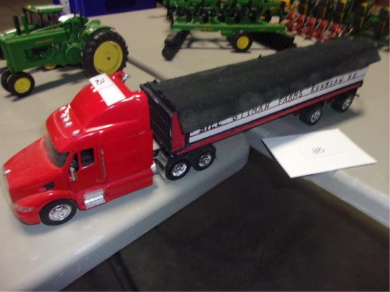 1/16 TOY PETERBILT SEMI TRACTOR WITH GRAIN TRAILER