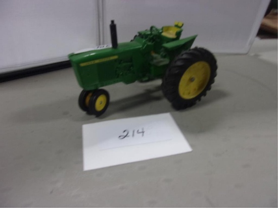 TOY TRACTOR 1/16 JD 20 SERIES NF