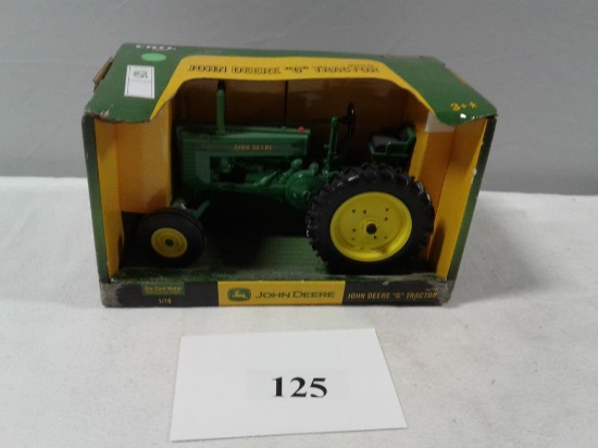 TOY TRACTOR ERTL JOHN DEERE G TRACTOR 1/16 WIDE FRONT