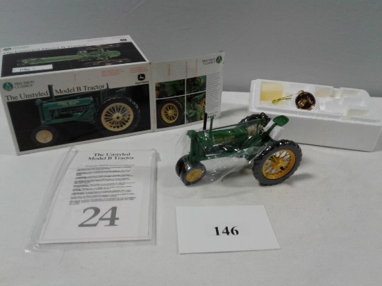 TOY TRACTOR PRECISION CLASSICS JD UNSTYLED MODEL B TRACTOR