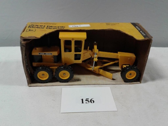 TOY MOTOR GRADER 1/16 BLUE PRINT REPLICA ERTL JOHN DEERE