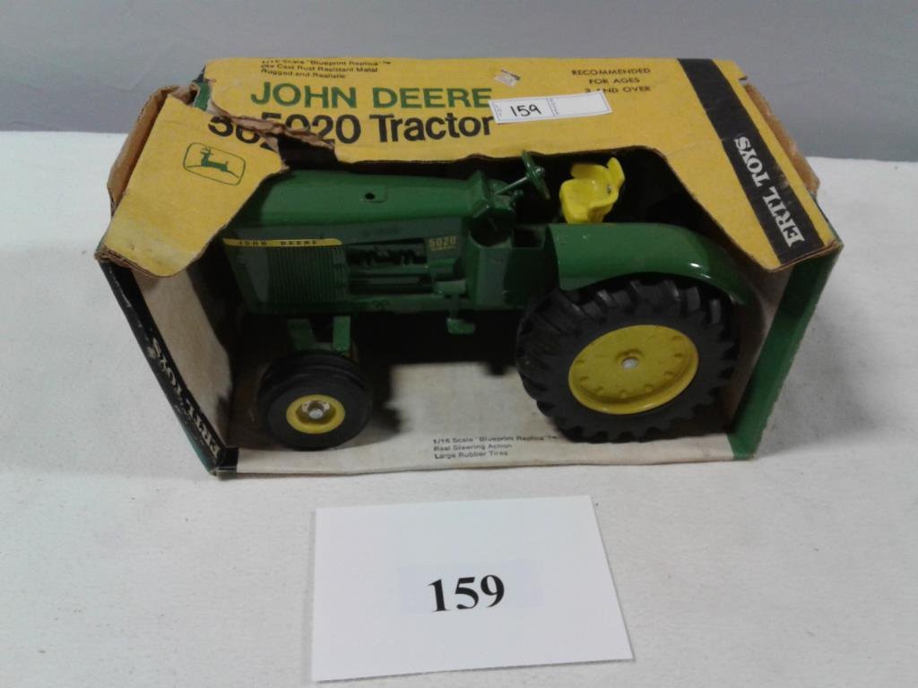 john deere toy tractors antiques