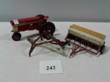 3 PIECES, INTERNATIONAL 560 TRACTOR, IH SIDE DELIVERY RAKE & IH GRAIN DRILL