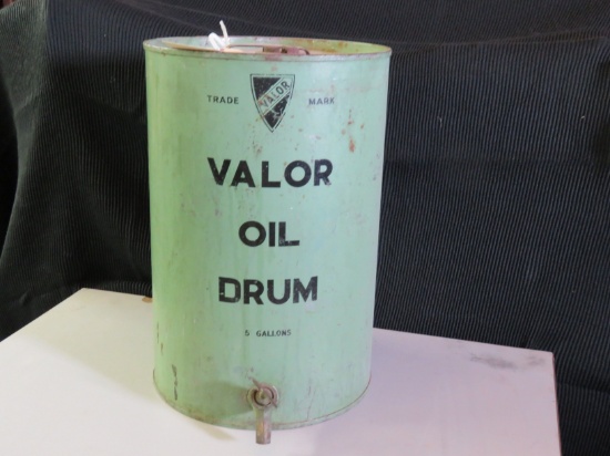 Valor 5 gallon Oil Can