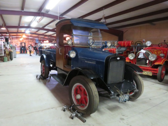 1926 International Model S 1 1/2 ton Express Truck