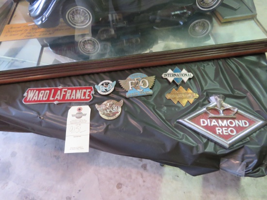 GROUPING OF VINTAGE EMBLEMS