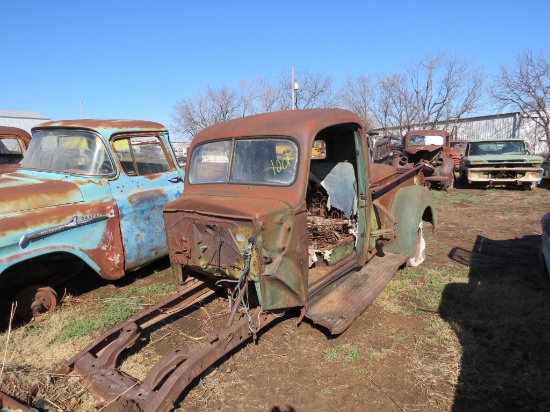 Ford Pickup Body for Parts