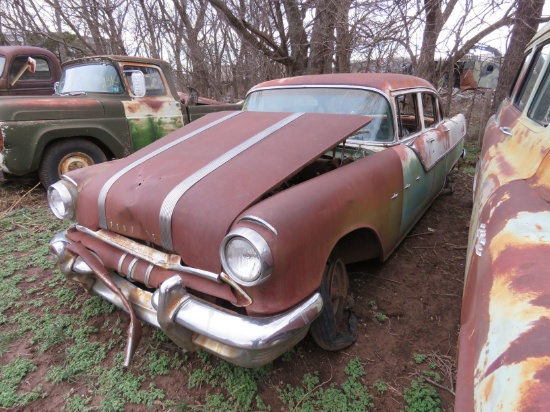 1955 Pontiac 4dr Sedan