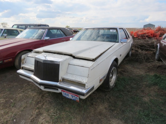 1981 Chrysler Imperial 2dr HT