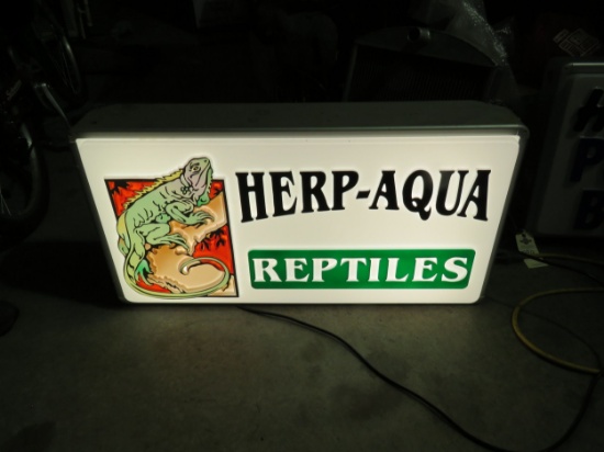 Herb Aqua Reptiles Lighted Sign
