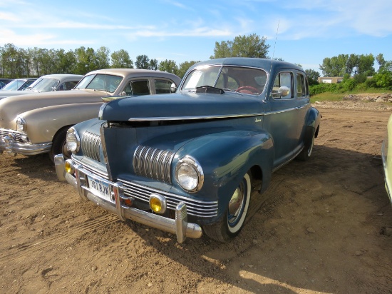 1941 Nash Ambassador 4dr Sedan