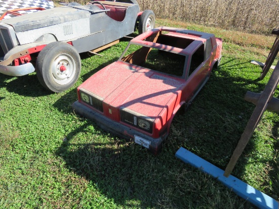 OLDSMOBILE OMEGA FIBRGLASS BODY ONLY