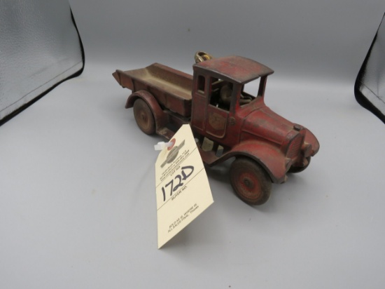 Arcade Cast Iron IH Truck with Man @1922-1930 Approx. 10 inches