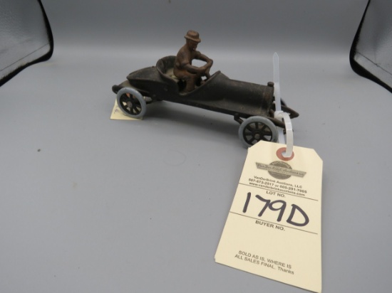 Cast Iron Vintage Race Car with Driver @1910-13 Approx. 4 inches