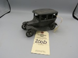 Arcade Cast Iron Ford Model T @1924 Approx. 6 inches
