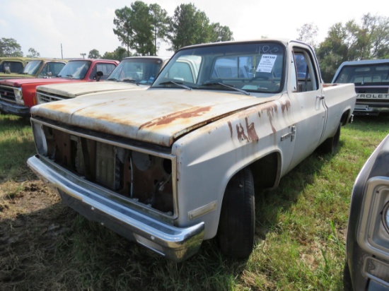 1982 Chevrolet Custom Deluxe 1/2 ton Pickup