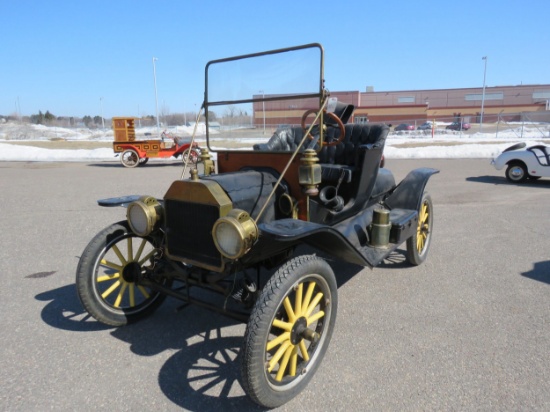 1912 Ford Model T Runabout