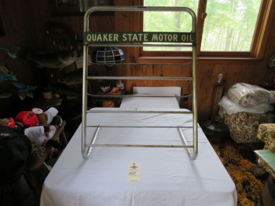 Quaker State Small Oil Rack