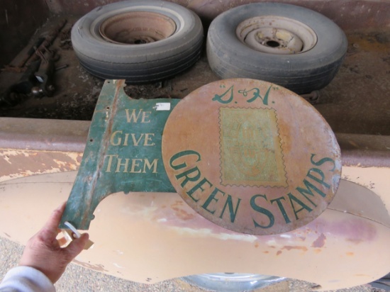 Green Stamps Double Sided Painted Tin Flange