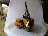 Tonka Toy Crane has damage