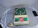 7Up Plastic Clock with damage