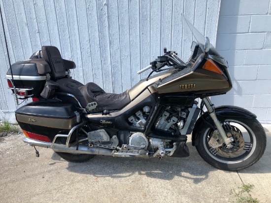 1987 Yamaha Venture Royale Touring motorcycle